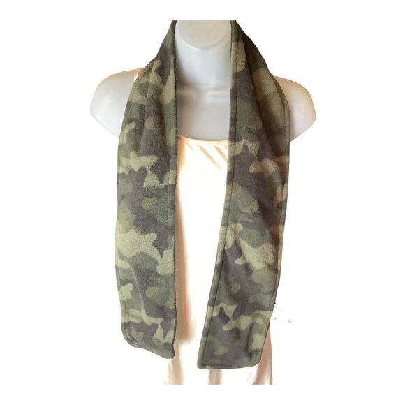 Target Camo Print Scarf Women's One Size Polyester Lightweight Winter Casual Wea - Picture 3 of 9